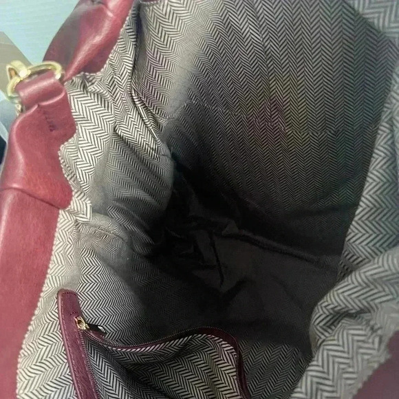 Brand New with tags Urban Expressions Burgundy Hobo - Picture 8 of 8